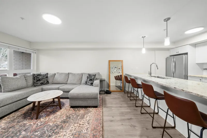 109 4815 55B STREET - photo 3 of 19