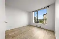 601 813 AGNES STREET - thumbnail 13
