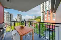 601 813 AGNES STREET - thumbnail 24