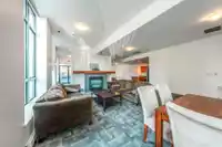 601 813 AGNES STREET - thumbnail 31