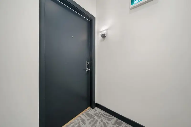 3705 13438 CENTRAL AVENUE - photo 2 of 25