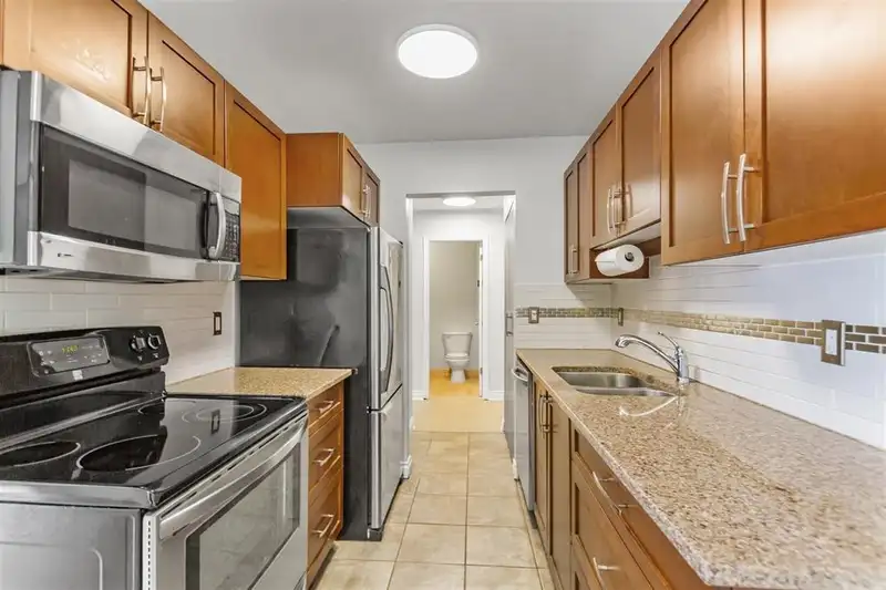112 590 WHITING WAY - photo 1 of 22