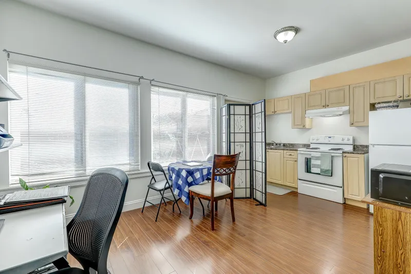 7448 17TH AVENUE - photo 2 of 25