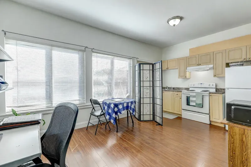 7448 17TH AVENUE - photo 3 of 25