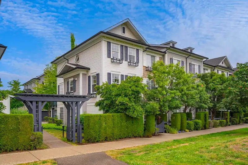9 7348 192A STREET - photo 1 of 36