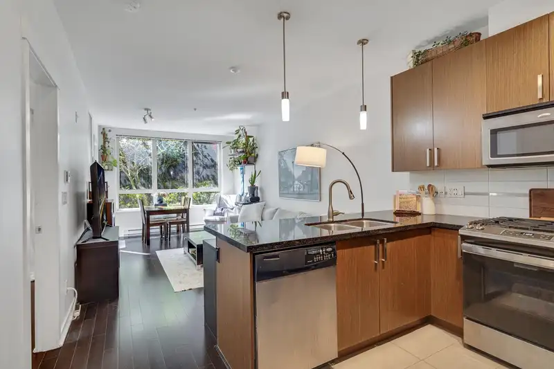 123 15918 26 AVENUE - photo 2 of 33