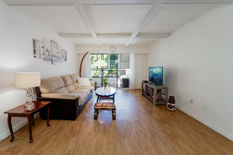 409 1435 NELSON STREET - photo 2 of 36