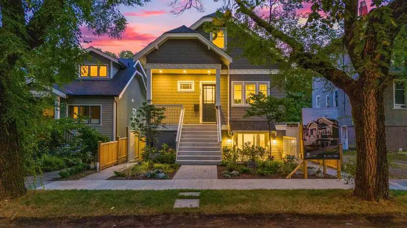 2018 E 6TH AVENUE - photo 1 of 22