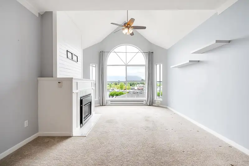 402 12464 191B STREET - photo 3 of 40