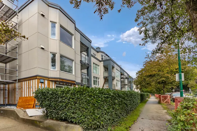 107 2533 PENTICTON STREET - photo 2 of 24