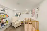 612 E 4TH STREET - thumbnail 24