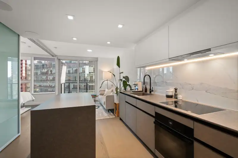 1404 620 CARDERO STREET - photo 3 of 40