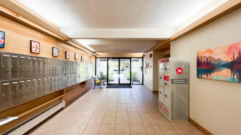 1945 WOODWAY PLACE - photo 3 of 23