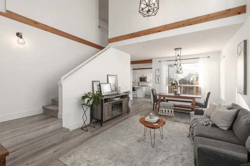 19850 BUTTERNUT LANE - photo 4 of 25