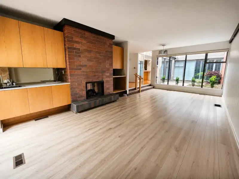 406 GREENSBORO PLACE - photo 1 of 23