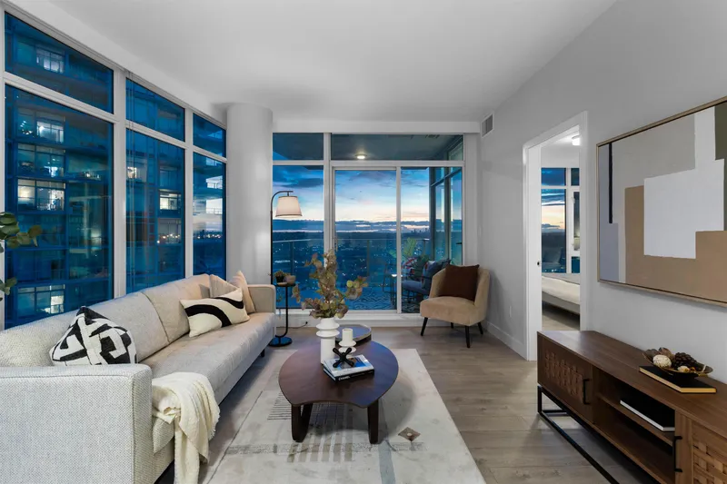 2402 1788 GILMORE AVENUE - photo 4 of 25