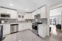 7531 OAK STREET - thumbnail 3