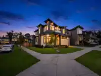 7532 205 STREET - thumbnail 2