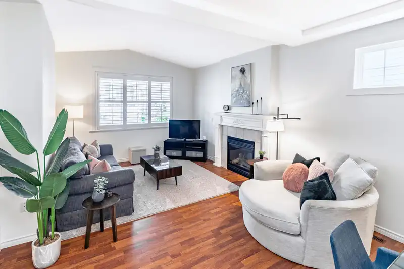 23346 133 AVENUE - photo 3 of 38
