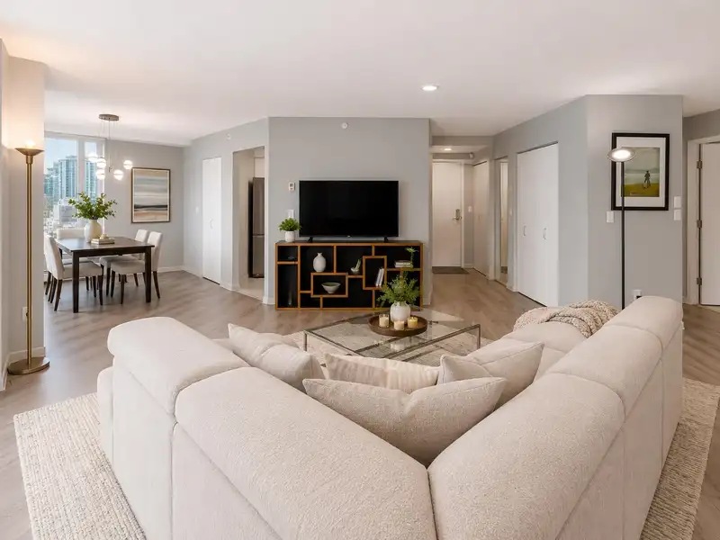 1206 388 DRAKE STREET - photo 3 of 18
