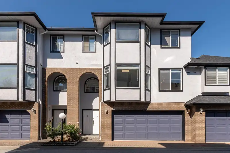 2 8120 GENERAL CURRIE ROAD - photo 1 of 31