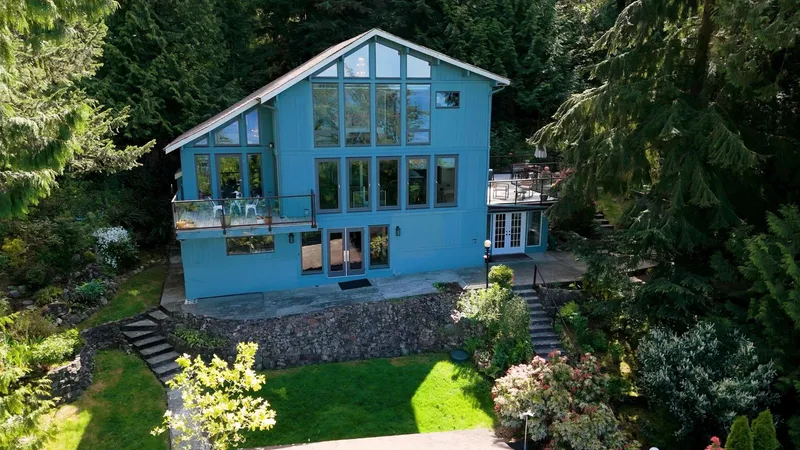 445 MOUNTAIN DRIVE - photo 1 of 25