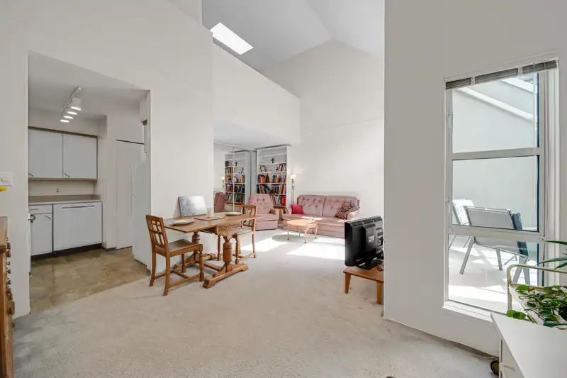 315 1510 NELSON STREET - photo 1 of 26
