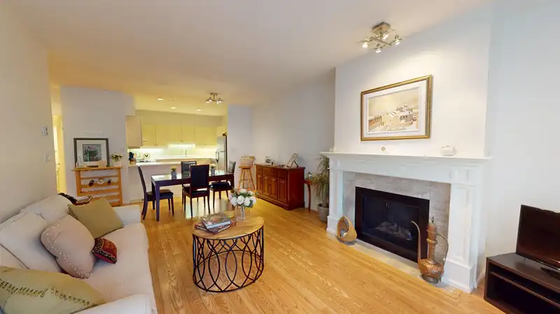 202 4390 GALLANT AVENUE - photo 2 of 22