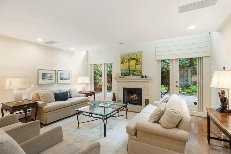 56 4900 CARTIER STREET - photo 2 of 40