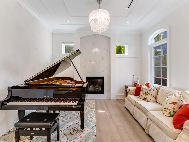 2340 CHRISTOPHERSON ROAD - photo 4 of 25