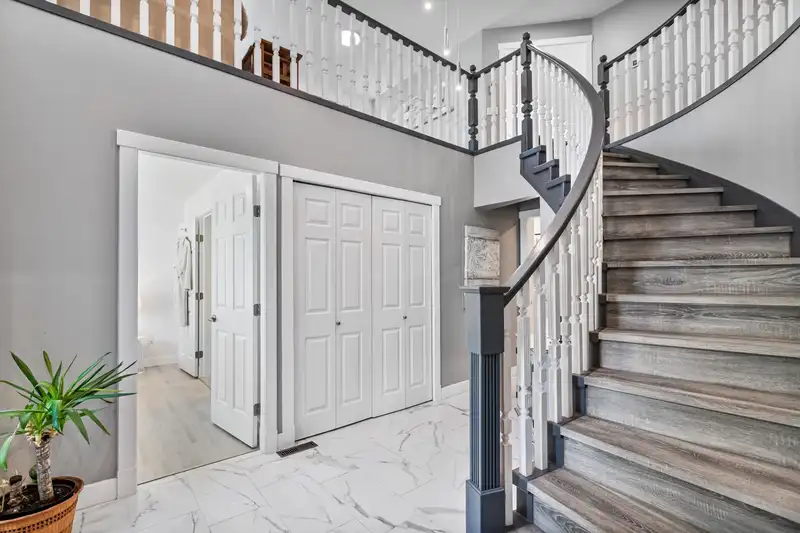 12122 238B STREET - photo 3 of 40