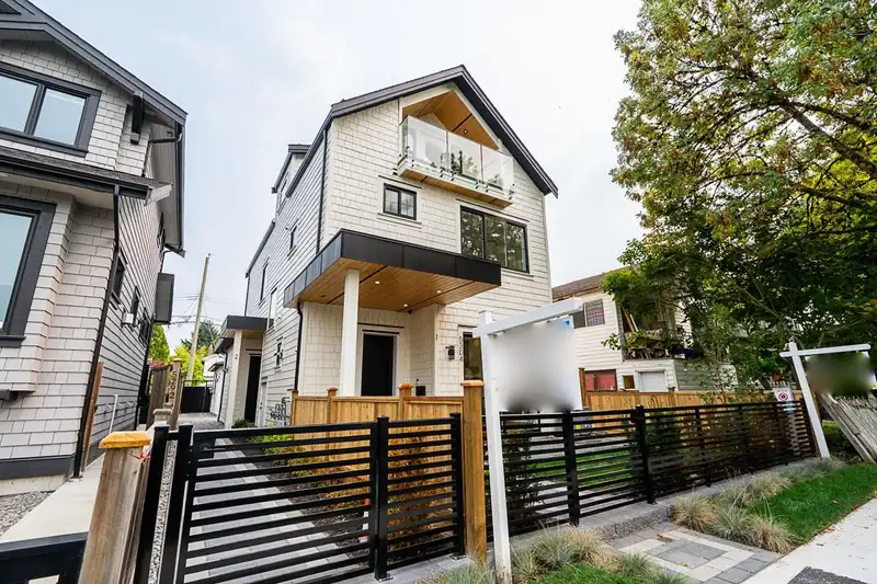 1 5304 ELGIN STREET - photo 3 of 28