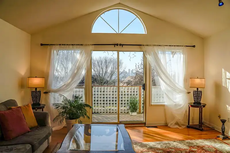 254 W 5TH STREET - photo 2 of 27