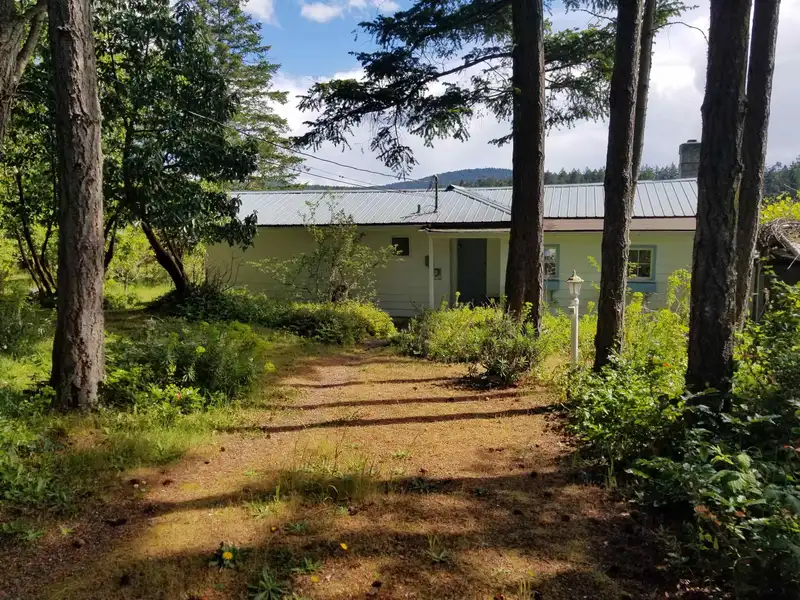 90 GULF DRIVE - photo 4 of 38