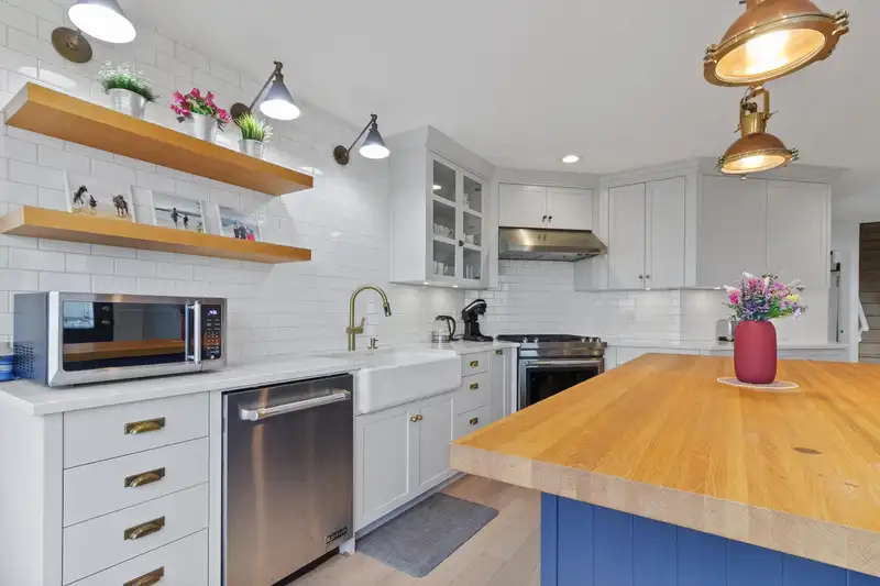 35310 ROCKWELL DRIVE - photo 2 of 40