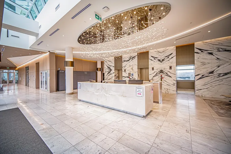 802 4730 LOUGHEED HIGHWAY - photo 2 of 25