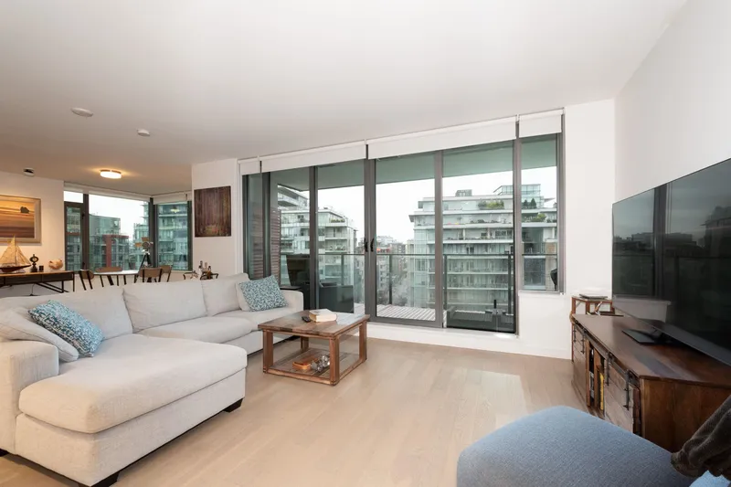 903 1678 PULLMAN PORTER STREET - photo 3 of 17