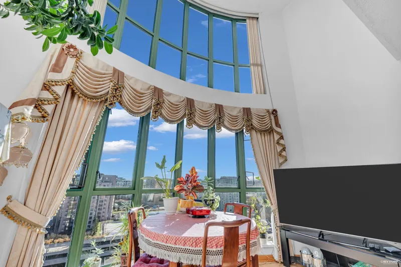 1802 7380 ELMBRIDGE WAY - photo 1 of 25