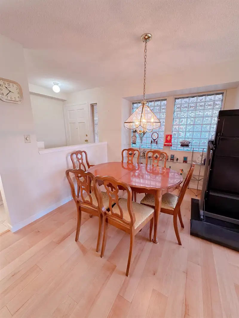 5 220 E KEITH ROAD - photo 3 of 12