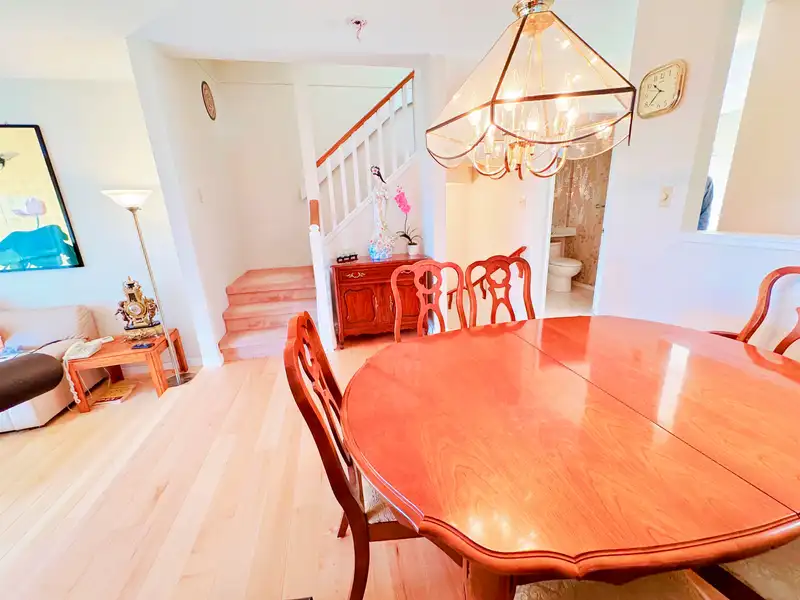 5 220 E KEITH ROAD - photo 4 of 12