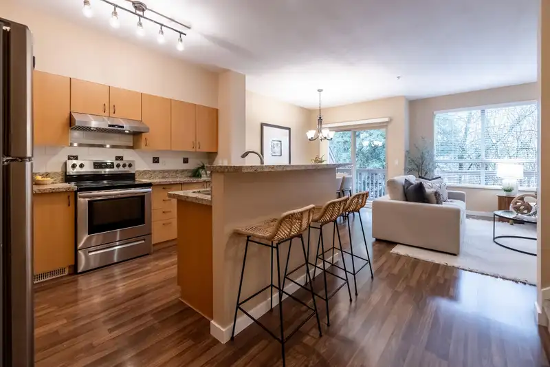 3 20350 68 AVENUE - photo 4 of 40