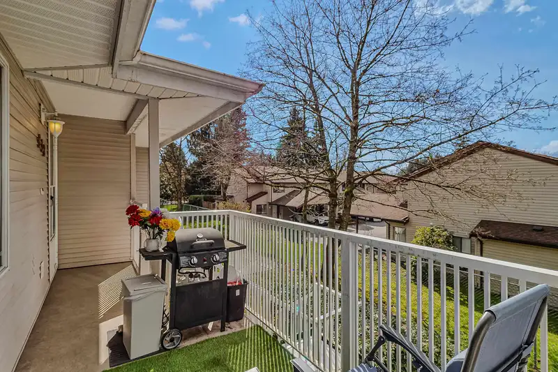 613 13923 72 AVENUE - photo 4 of 28