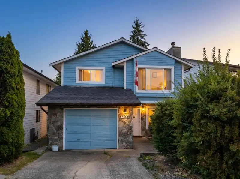 2506 WILDING CRESCENT - photo 1 of 30