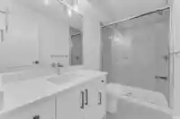 8221 111B STREET - thumbnail 25