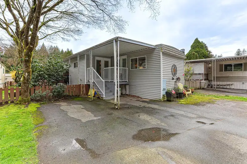 20 9080 198 STREET - photo 1 of 28