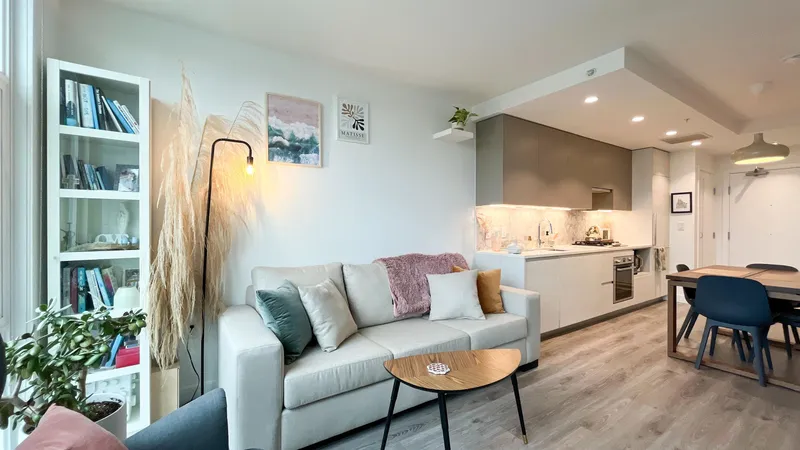 210 8181 CHESTER STREET - photo 4 of 20