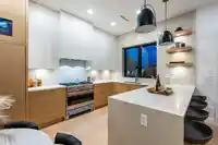 4675 ST. GEORGE STREET - thumbnail 8