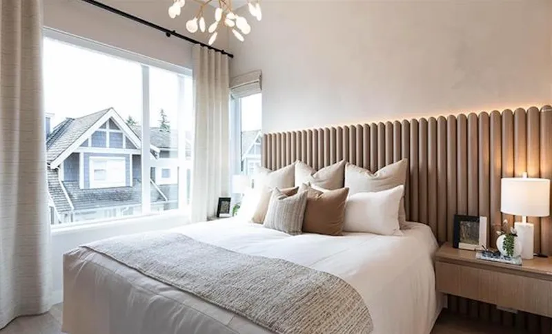 6 2728 ACADIA ROAD - photo 3 of 5