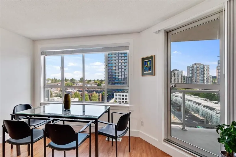 1001 3455 ASCOT PLACE - photo 2 of 19