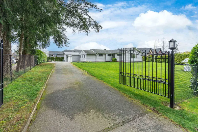 1361 200 STREET - photo 2 of 25